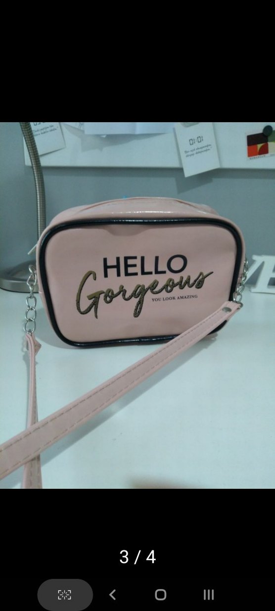 Pembe Parlak Kadın Çantası "HELLO" Yazılı - Görsel 2