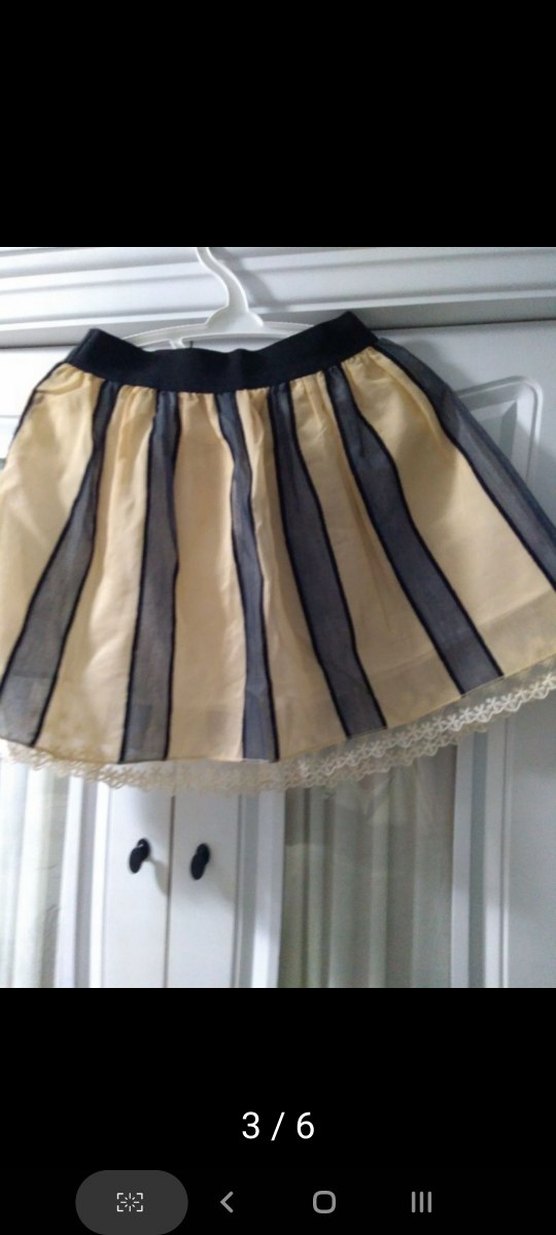 Bej Pilili Mini Etek - Görsel 3