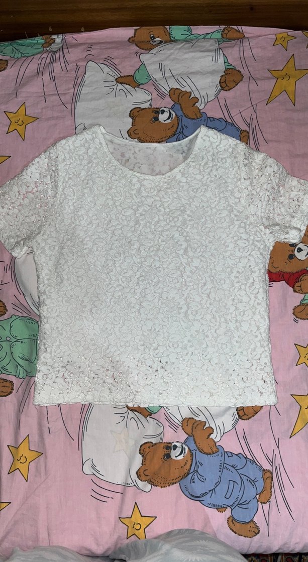 Dantel Detaylı Beyaz Kısa Kollu Bluz - Görsel 2