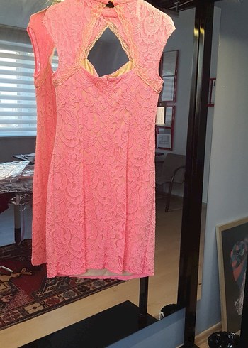 Pembe Dantel Yüksek Yakalı Midi Elbise - Görsel 8