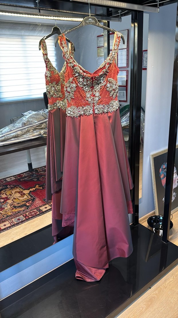 Bordo Straplez Abiye Elbise - Görsel 3