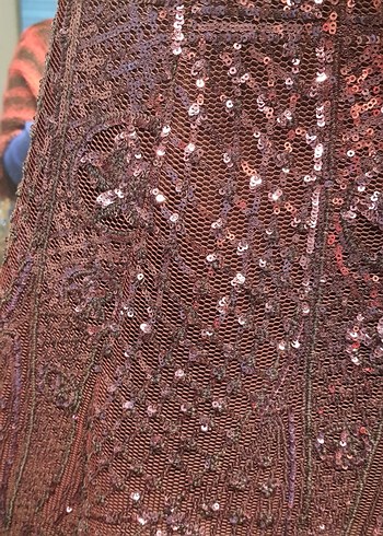 Mürdüm Straplez Parlak Midi Abiye Elbise - Görsel 7