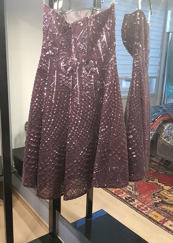 Mürdüm Straplez Parlak Midi Abiye Elbise - Görsel 6