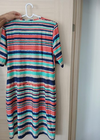 KADIN İKİLER MARKA V Yaka Renkli Elbise - Görsel 2