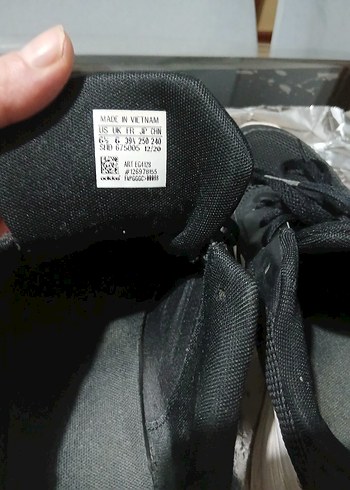 Siyah ADİDAS marka Bağcıklı Kadın Spor Ayakkabı - Görsel 4