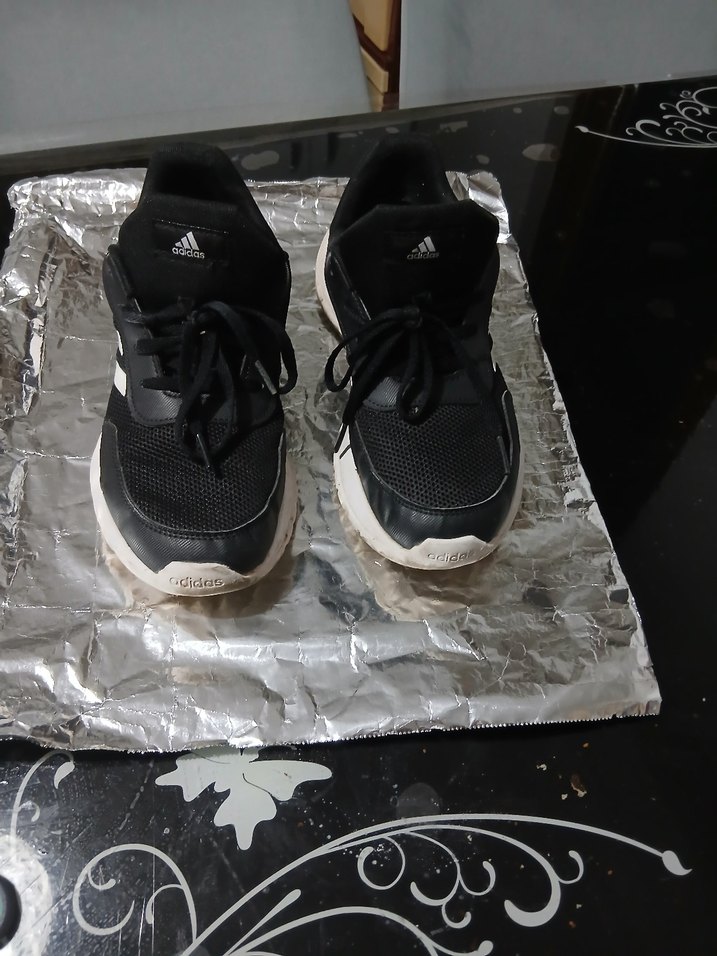 Siyah ADİDAS marka Bağcıklı Kadın Spor Ayakkabı - Görsel 2