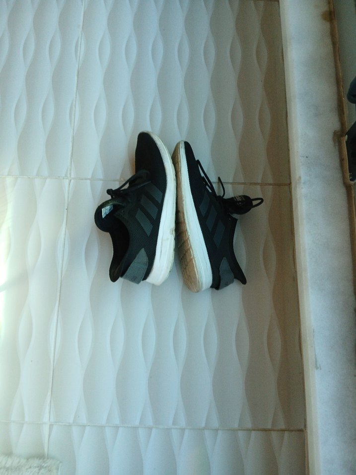 Adidas siyah kadın   Spor Ayakkabı - Görsel 2