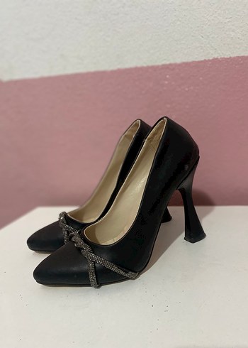 Klasik Siyah Yılan Desenli Topuklu Kadın Ayakkabı - Görsel 2