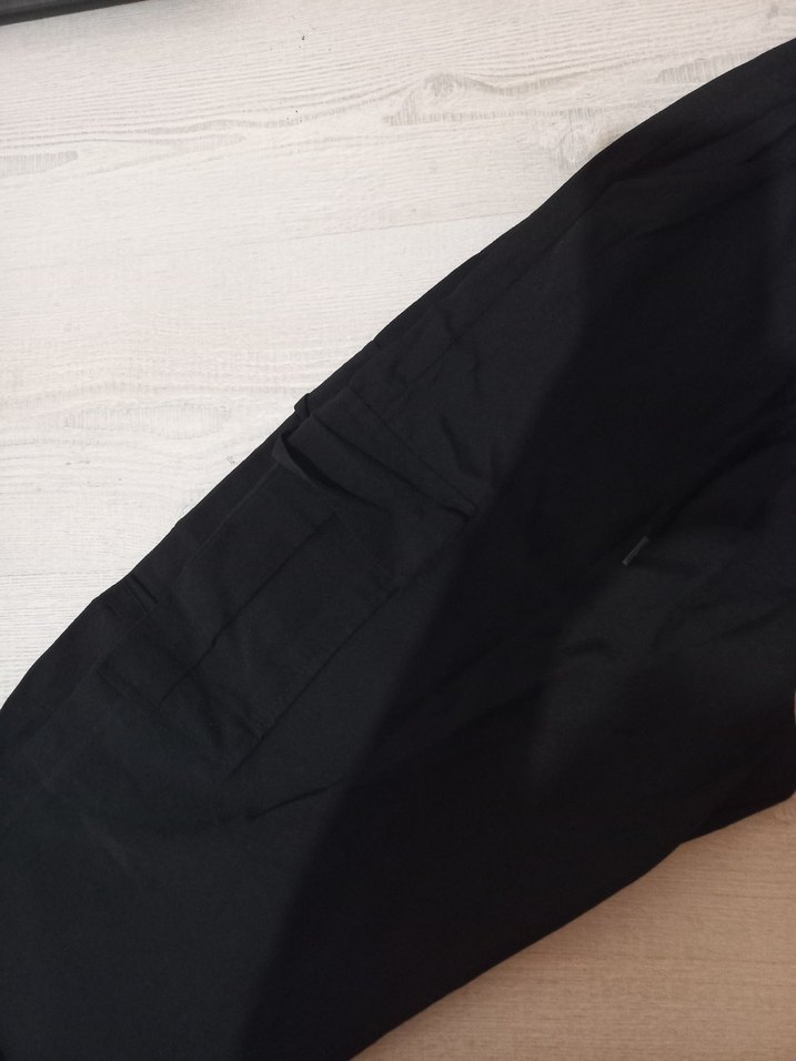 Siyah Kadın  Rahat Kesim Kargo Cep Kumaş Pantalon - Görsel 2