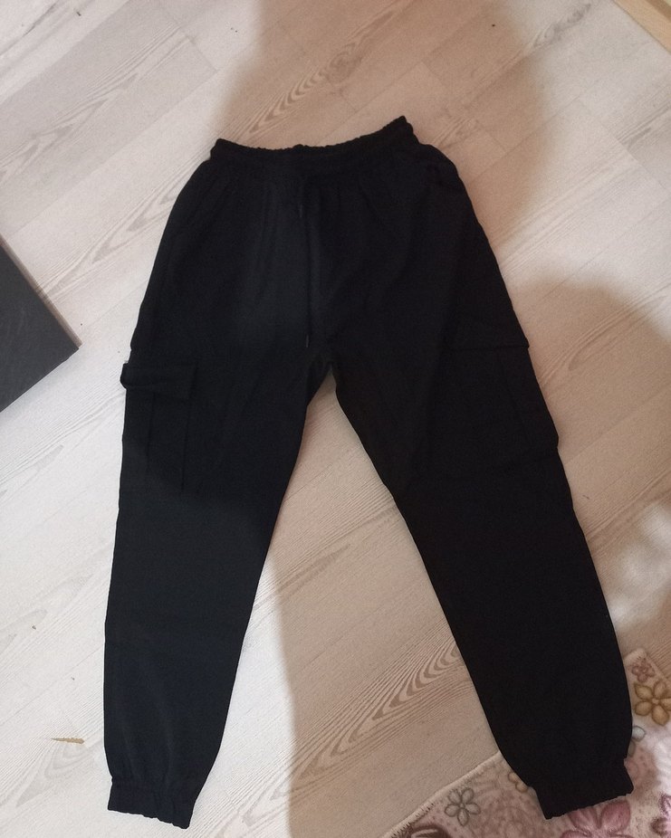 Siyah Kadın  Rahat Kesim Kargo Cep Kumaş Pantalon - Görsel 3