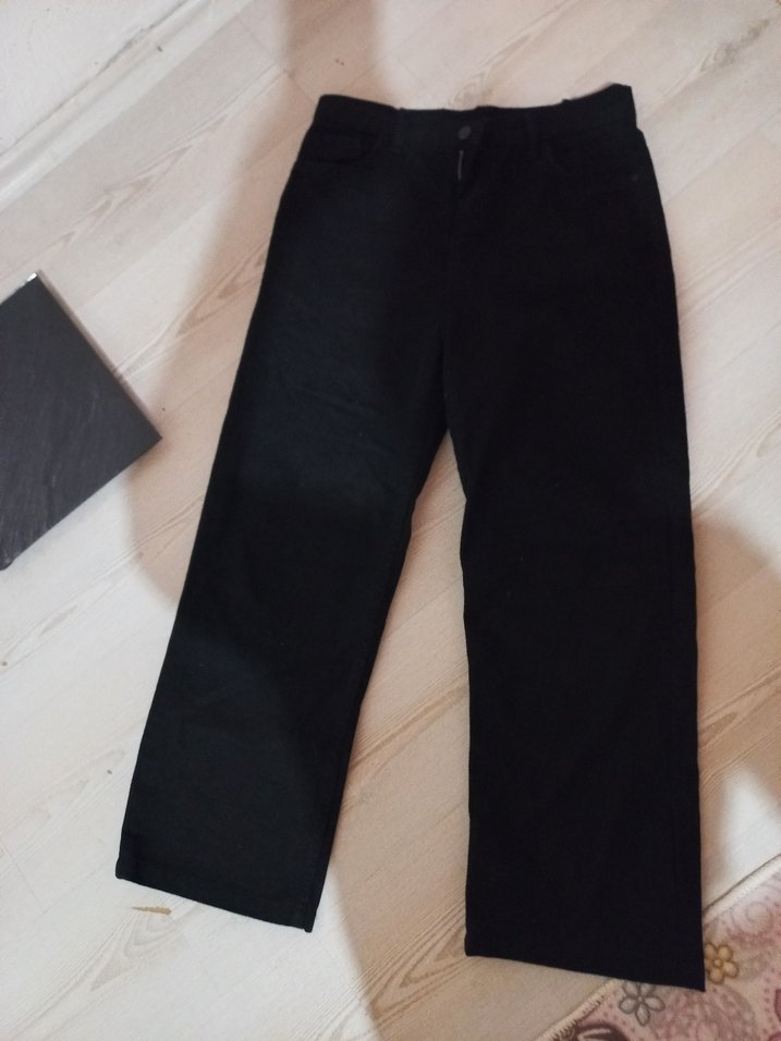 Siyah Kadın Bol Paça Kot Pantalon - Görsel 2