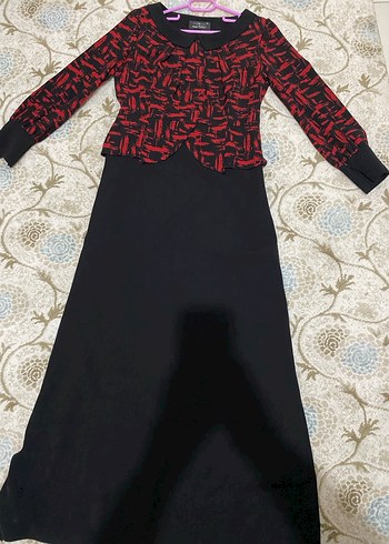 Kırmızı Siyah Desenli Uzun Kollu Abiye - Görsel 4