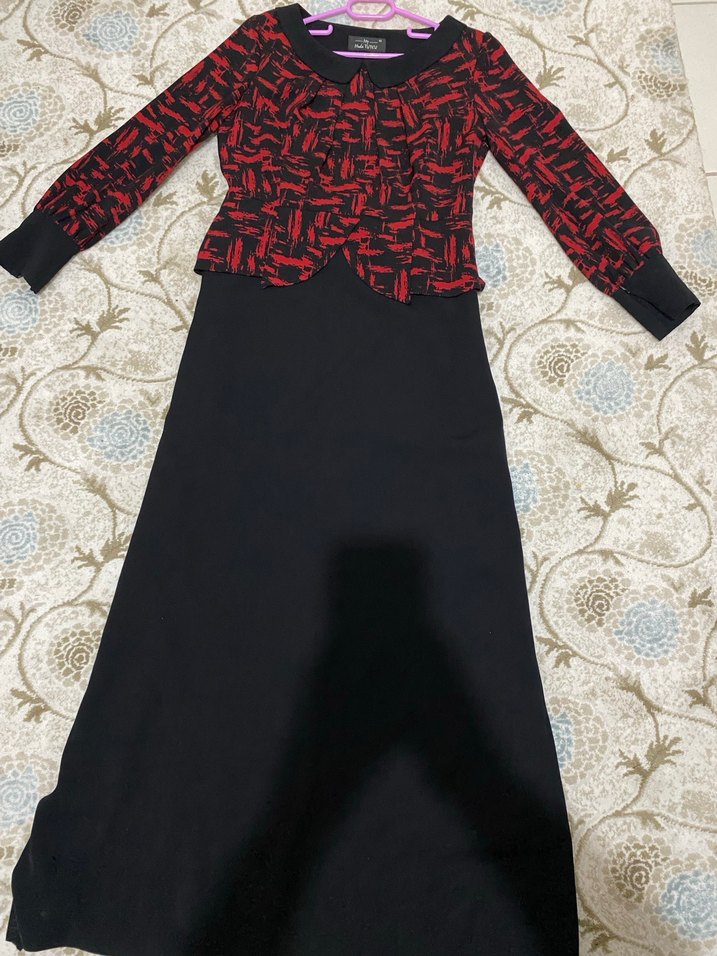 Kırmızı Siyah Desenli Uzun Kollu Abiye - Görsel 4