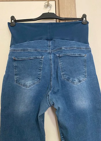 LC Waikiki Cepli ve Beli Destekli Hamile Kot Pantolon