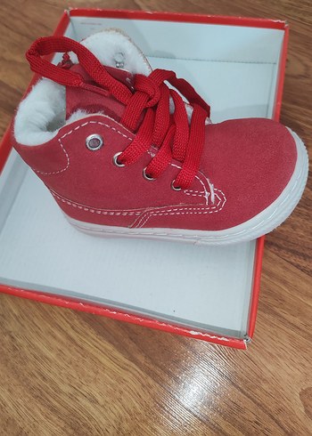 Çoçuk bot - Görsel 2