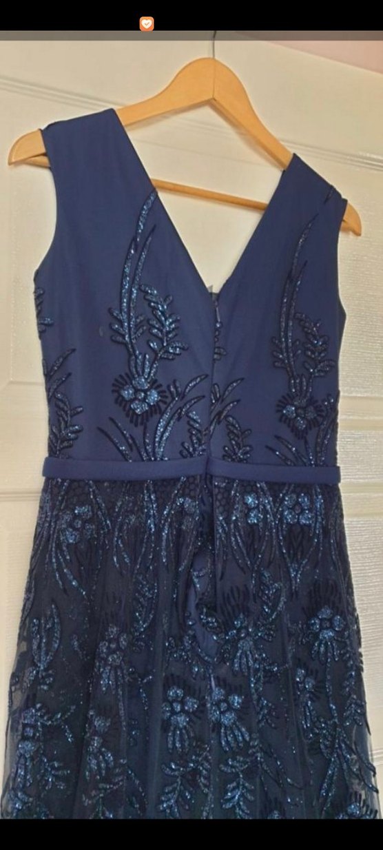 Lacivert V Yaka Nakışlı Uzun Abiye Elbise - Görsel 4