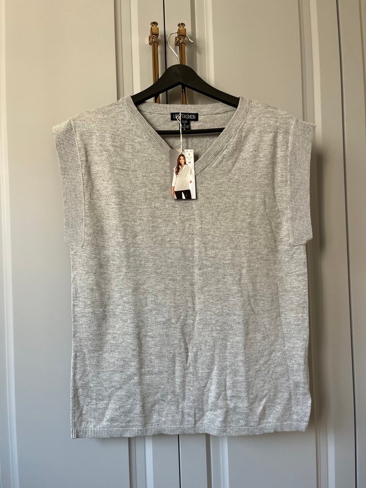 Gri  V Yaka Triko Kazak - Görsel 2