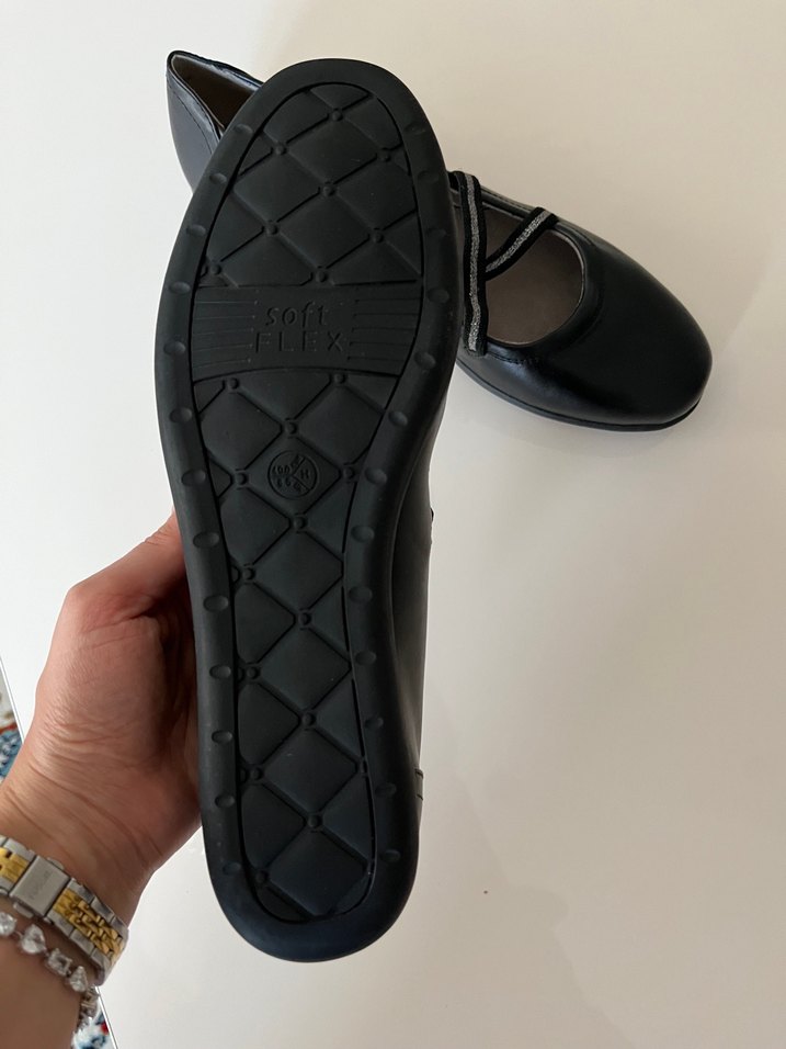 Klasik Siyah bantlı Kadın Babet - Görsel 2