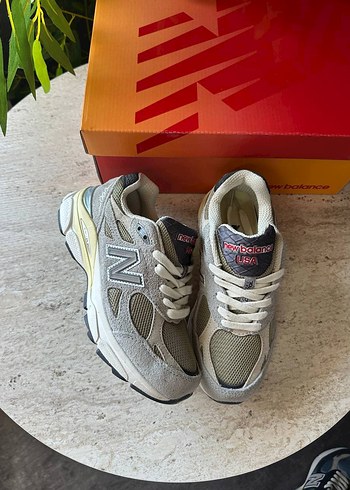 Gri New Balance Kadın Spor Ayakkabı