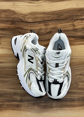 New Balance 1906 R