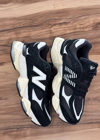 New Balance New Balance 9060 37 No