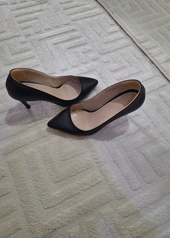 Siyah Stiletto Topuklu Kadın Ayakkabı - Görsel 2