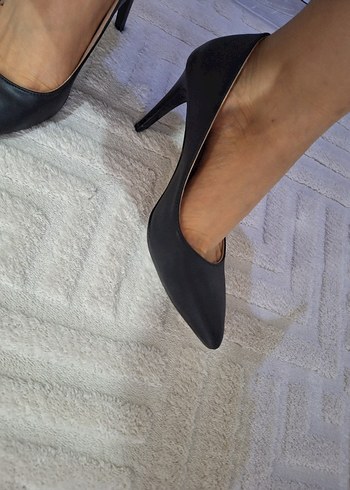 Siyah Stiletto Topuklu Kadın Ayakkabı - Görsel 3