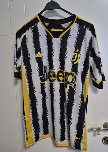 Kenan Yıldız Juventus Forma