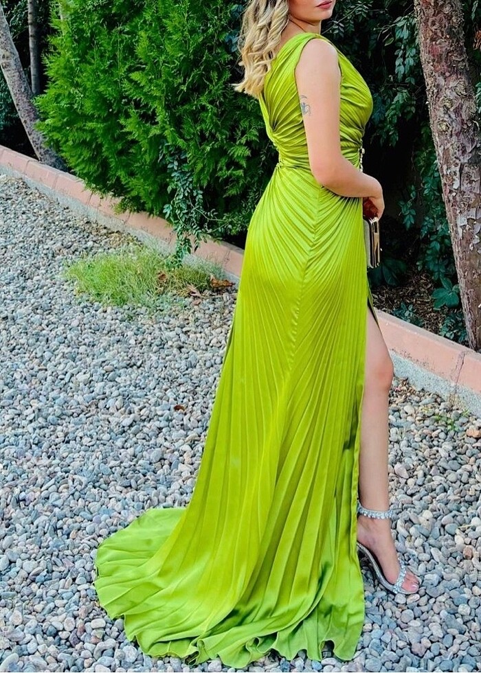 Yeşil Gece Elbisesi - Görsel 4