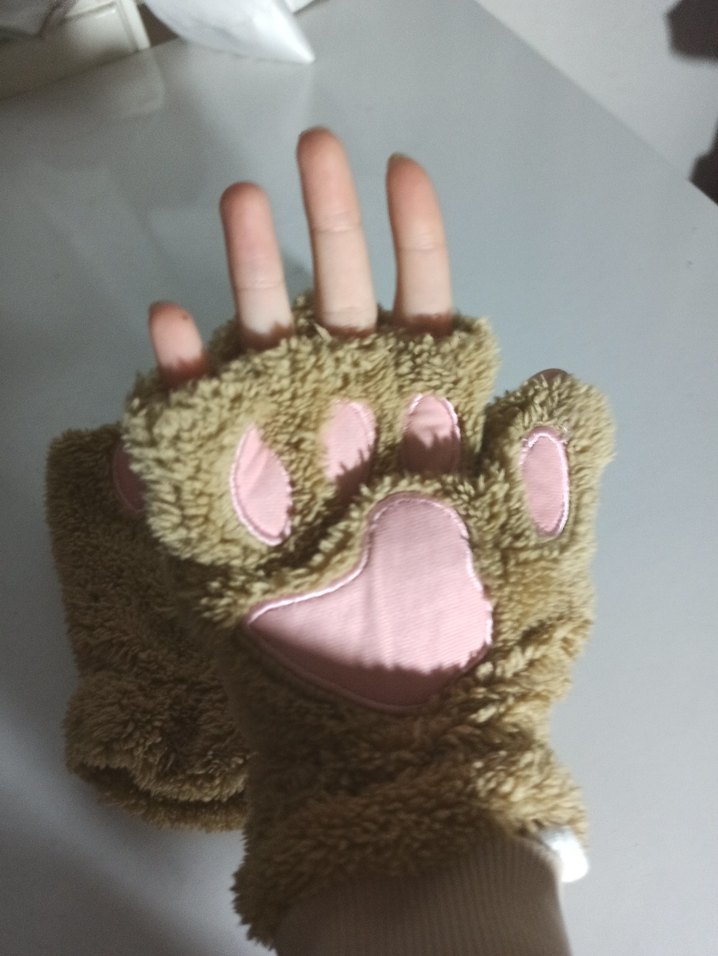 Peluş Detaylı Bej Kadın Eldiven - Görsel 3