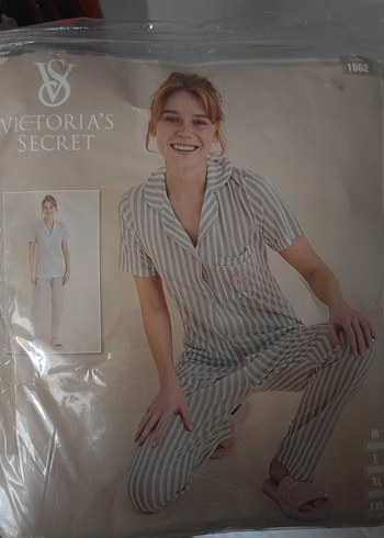 Pembe Çizgili Rahat Kadın Pijama Takımı - Görsel 3