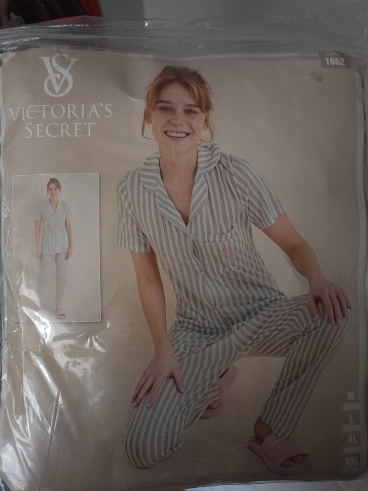 Pembe Çizgili Rahat Kadın Pijama Takımı - Görsel 3