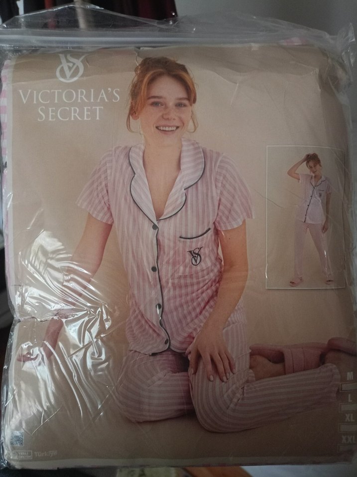 Pembe Çizgili Rahat Kadın Pijama Takımı - Görsel 5