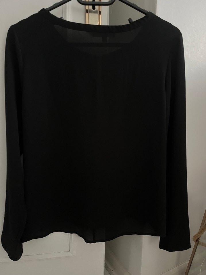 Uzun Kollu Siyah Kadın Bluz - Görsel 3