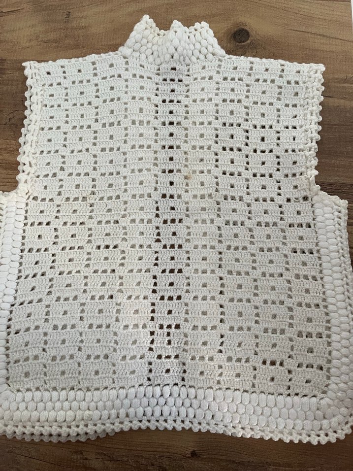 Kız çocuk Beyaz Örgü Yelek - Görsel 3