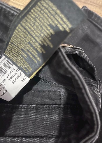 Siyah Kemerli Erkek Denim Jean - Görsel 4