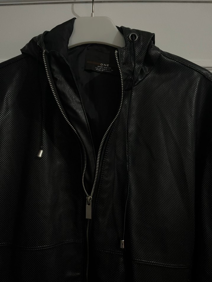 Siyah Deri Erkek Ceket Kapüşonlu - Görsel 2