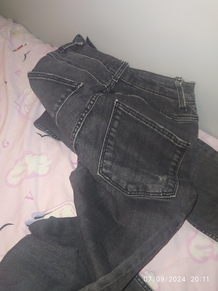 Gri Kadın Denim Midi Boy Dar Kesim Pantolon - Görsel 3