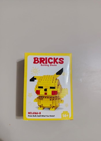 Sarı Lego Blok Seti Pikachu Modeli
