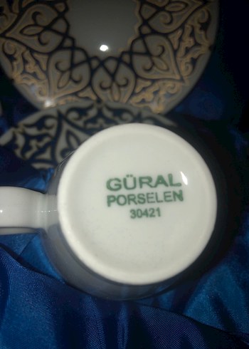 Düz Beyaz Desenli tabaklı Fincan Seti - Görsel 5