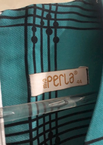 Puantiyeli Beyaz Turkuaz Renklerde Elbise - Görsel 4