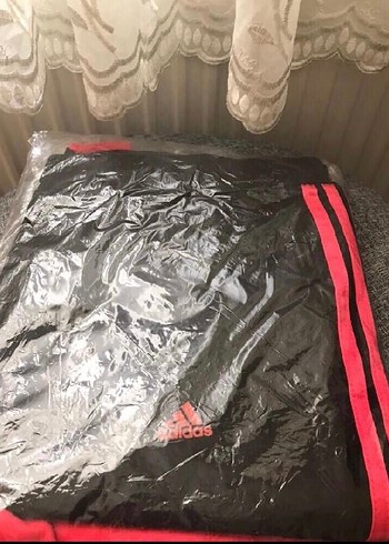 Adidas Kısa Kollu Eşofman Takımı - Görsel 3