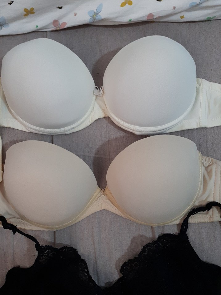 Dantel Detaylı Vintage Sütyenler - Görsel 3