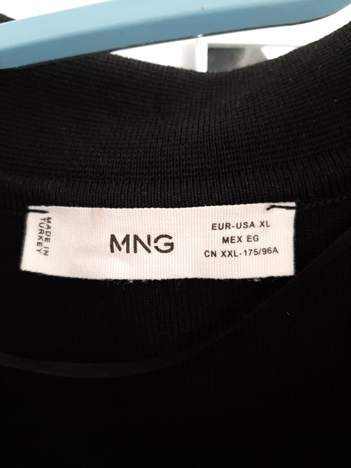 Düğmeli Siyah Uzun Kadın Yelek - Görsel 3