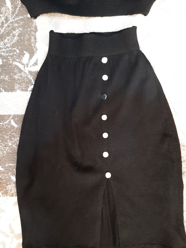 Düğmeli Siyah Uzun Etek Takımı - Görsel 3