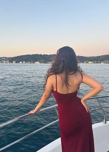 Bordo Parlak Drapeli Straplez Uzun Abiye - Görsel 2