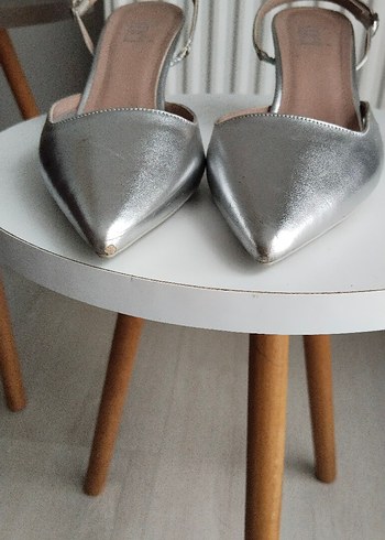 39 Beden inci Gümüş Metal Tokalı Stiletto Kadın Ayakkabı