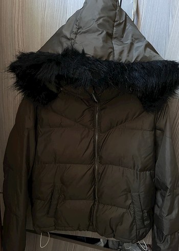 Siyah Kürklü Kadın Kışlık Mont - Görsel 2