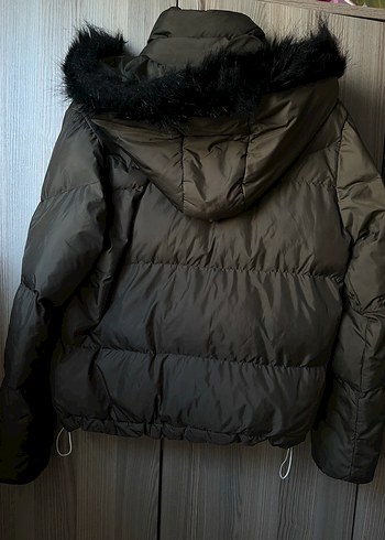 Siyah Kürklü Kadın Kışlık Mont - Görsel 3