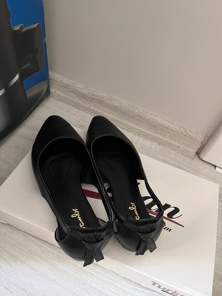 Klasik Siyah Tokalı Kadın Topuklu Ayakkabı - Görsel 4